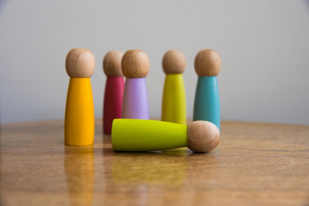 Rainbow Peg Family/Montessori/Waldorf Peg Dolls